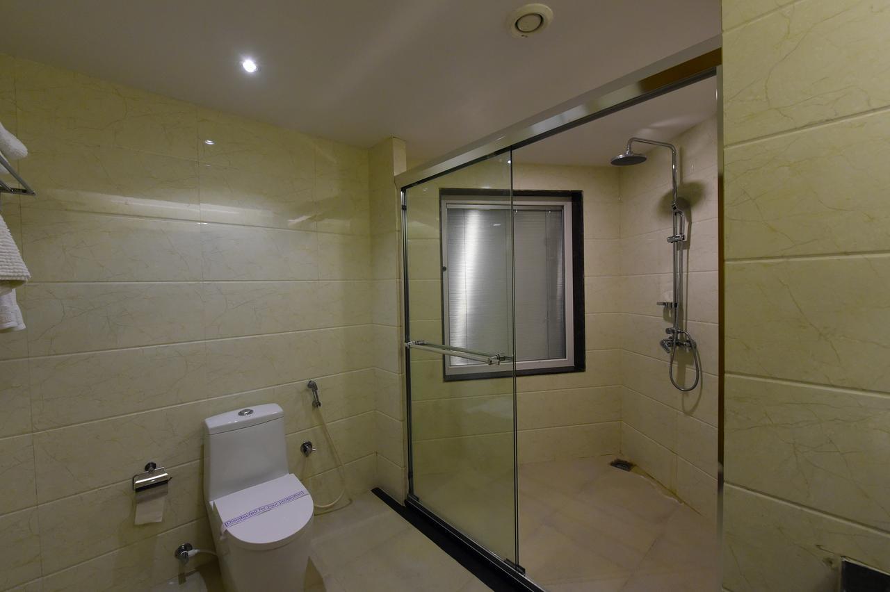 Hotel H - Sandhill Hotels Private Limited Ānand Εξωτερικό φωτογραφία