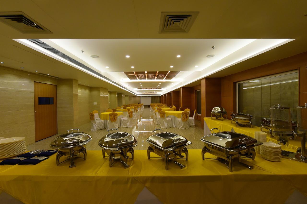 Hotel H - Sandhill Hotels Private Limited Ānand Εξωτερικό φωτογραφία