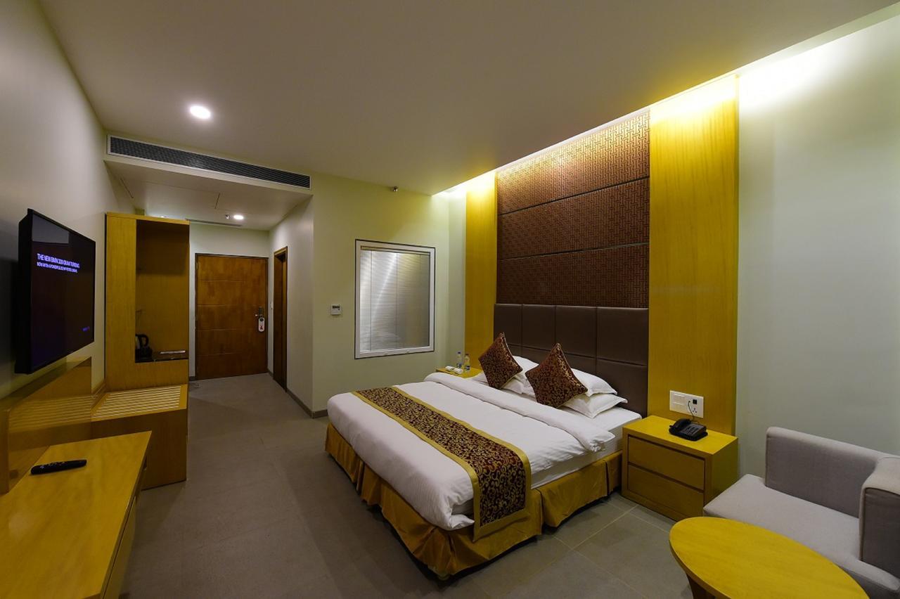 Hotel H - Sandhill Hotels Private Limited Ānand Εξωτερικό φωτογραφία